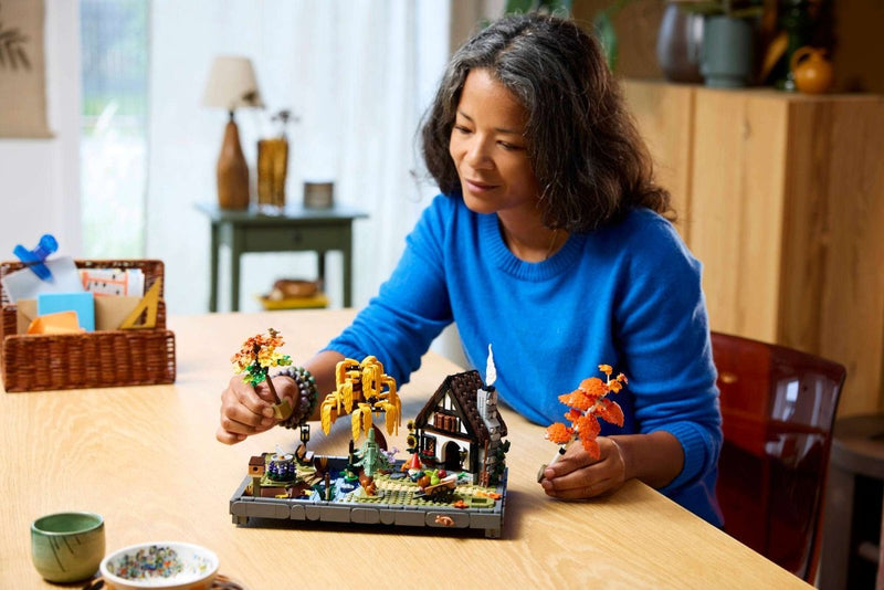 LEGO Icons - Autumn Cottage Garden - 11372 - image 6
