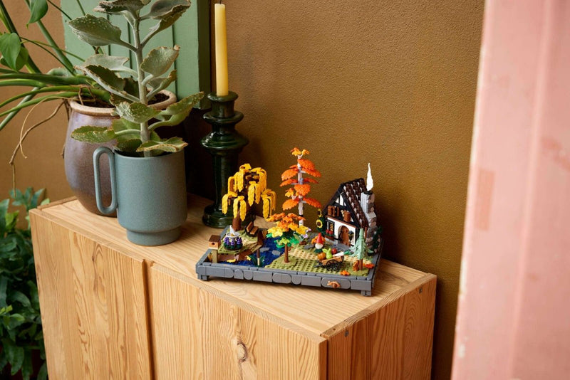 LEGO Icons - Autumn Cottage Garden - 11372 - image 5