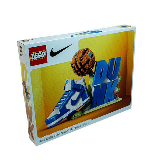 LEGO Nike Dunk set 43008 — sealed box