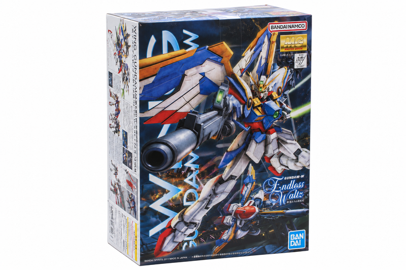 Gundam: MG 1/100 Wing Gundam EW - Bandai Model Kit